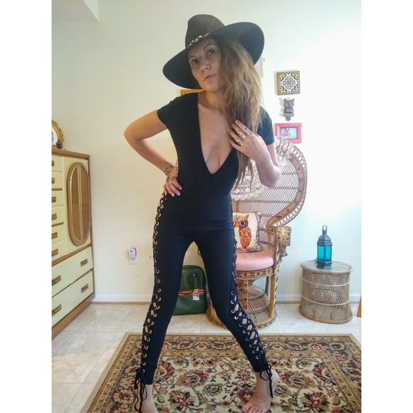 90s bandage jumpsuit with lace-up sides - Picture 4 of 4